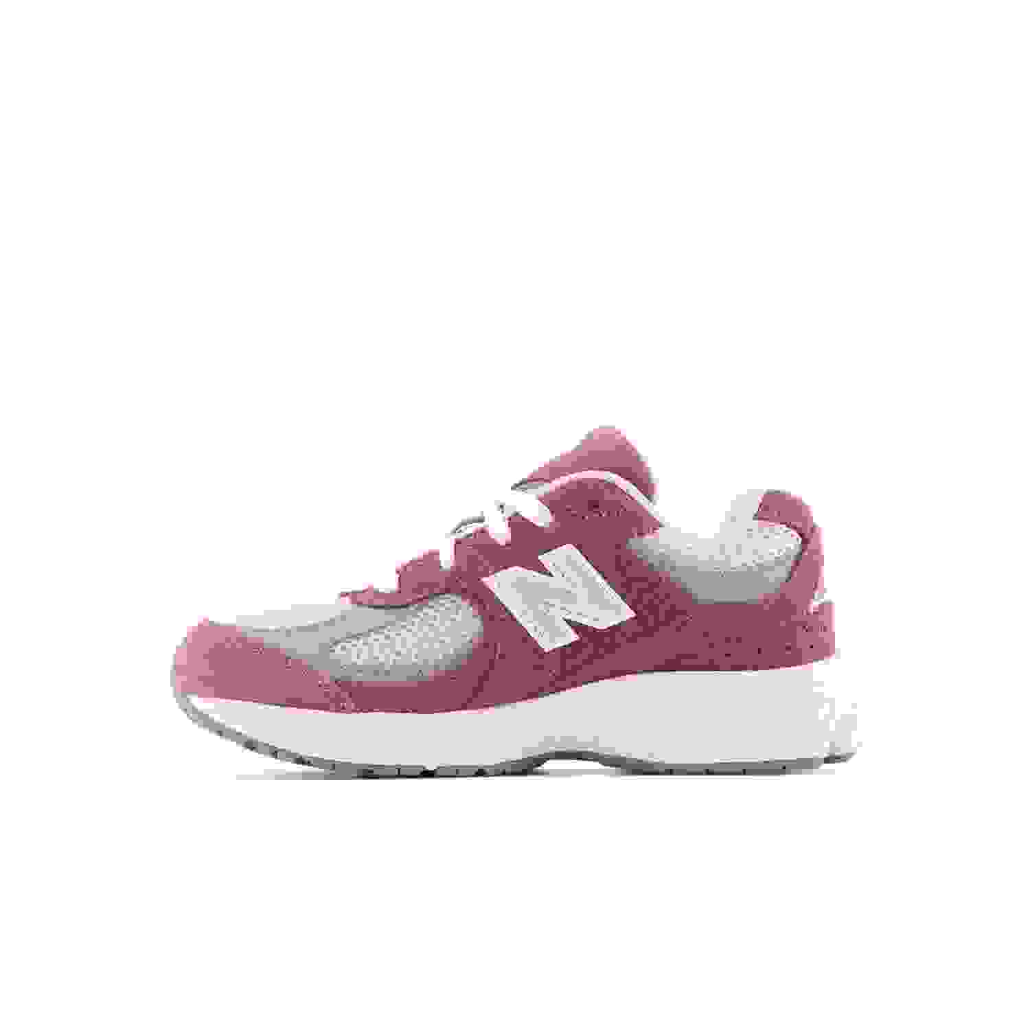 New Balance 2002 Preschool Boys' "Burgundy" Shoe